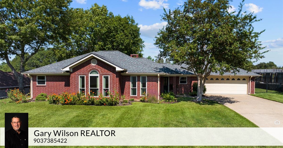 202 Kellifield Dr, Henderson, TX 75654